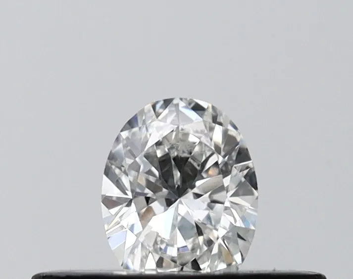 0.21ct Oval Lab Grown Diamond (Colour E, Clarity VVS2, IGI Certified)