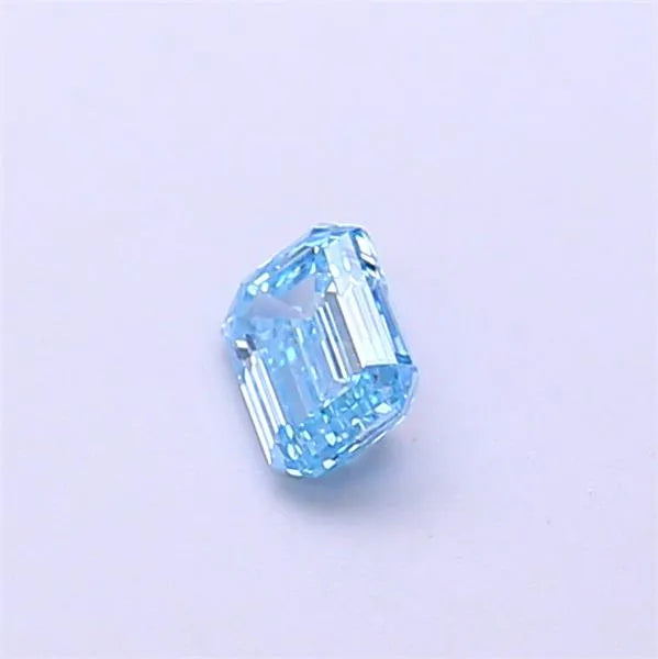 0.27ct Emerald Lab Grown Diamond (Colour Fancy Vivid Blue, Clarity VS1, IGI Certified)